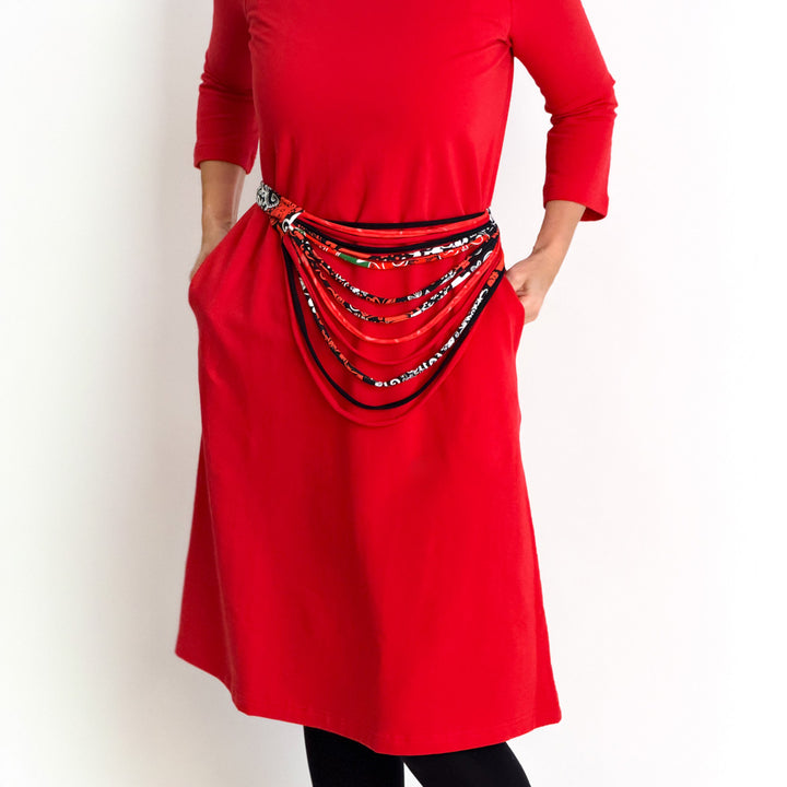 Ajaton collegemekko | MANSIKANPUNAINEN