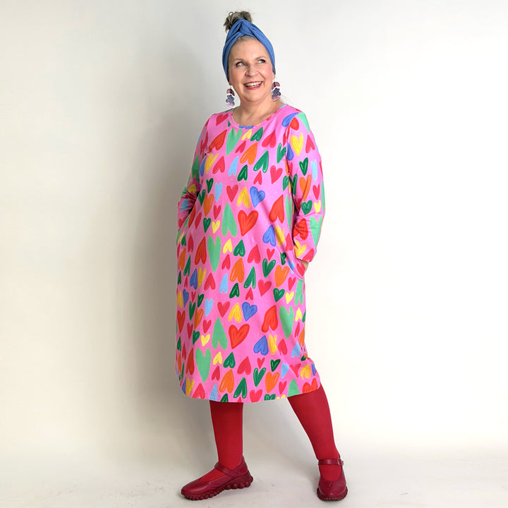 Ajaton trikoomekko | HERTTA