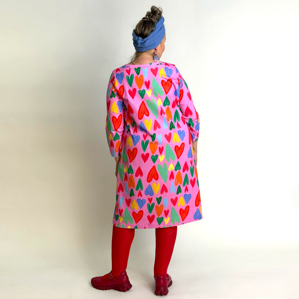 Ajaton trikoomekko | HERTTA