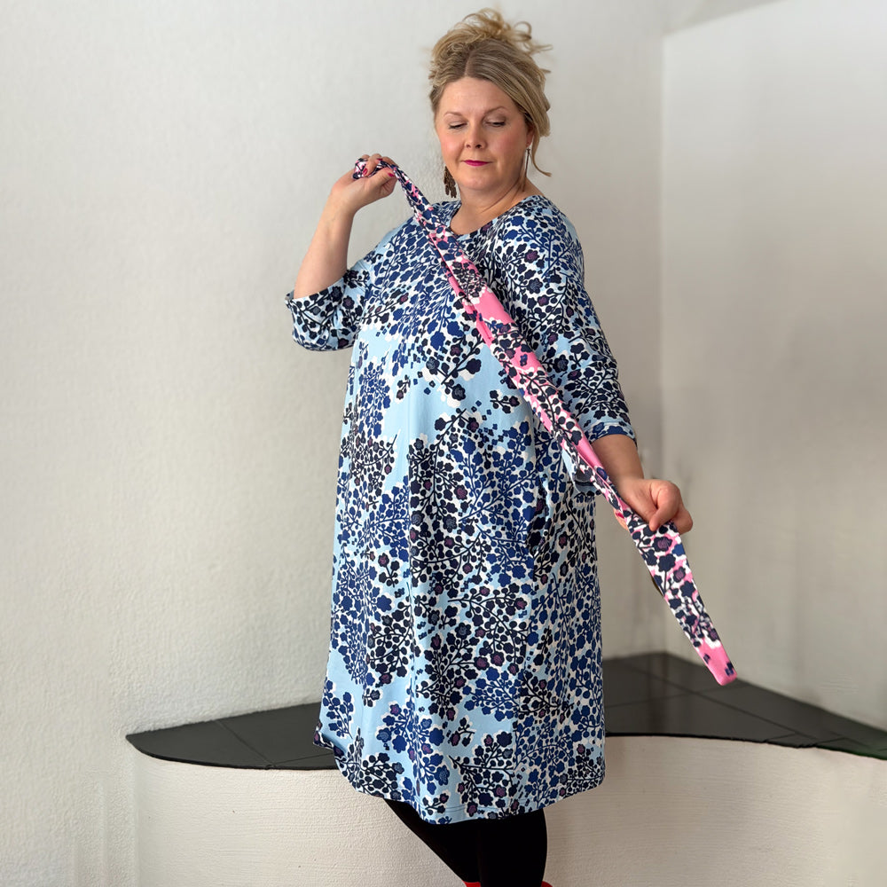 Ajaton Jersey Dress | KIRSIKKAPUU | blue