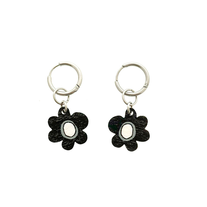 Charms | KUKKARALLAKUKAT | black