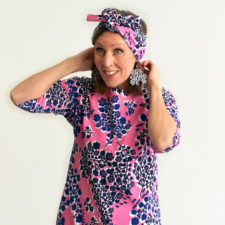 Huisi trikoomekko | KIRSIKKAPUU | pinkki