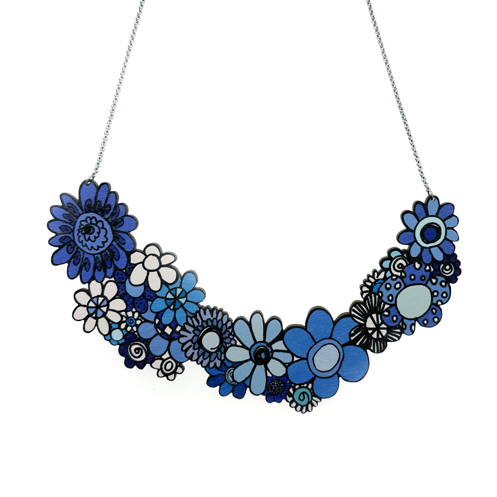 Necklace | KUKKARALLA | red/blue