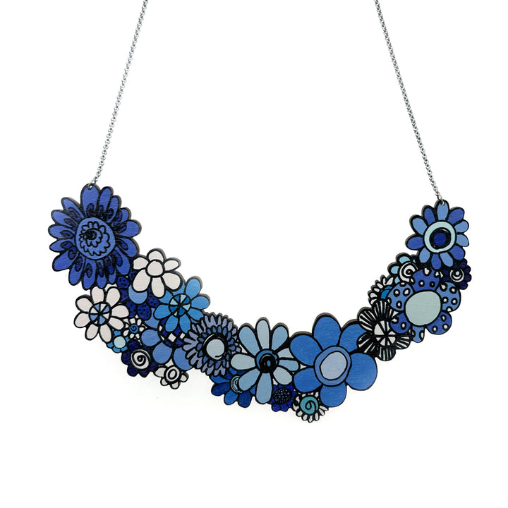 Necklace | KUKKARALLA | red/blue