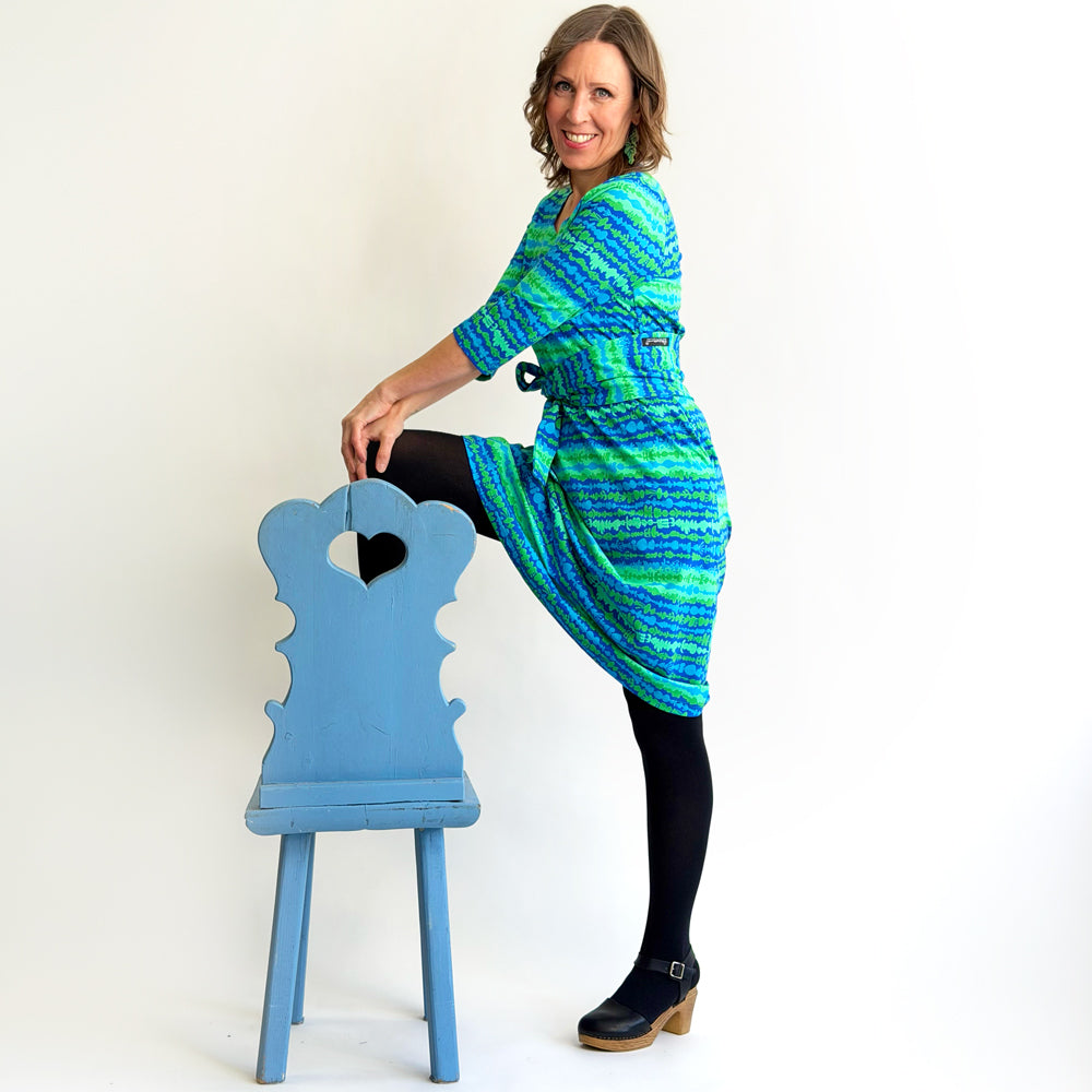 Kiva trikoomekko | MOJOVA | vihreä