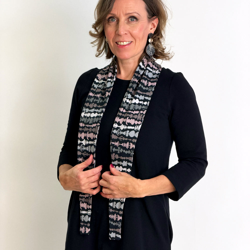 Lirpukka Jersey Scarf | MOJOVA | green